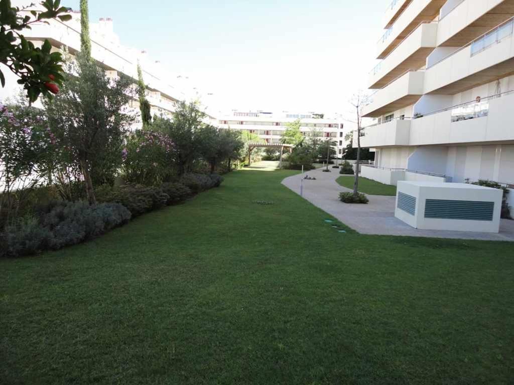 Vilamourasun Aquamar 110 Pool And Marina View Extérieur photo